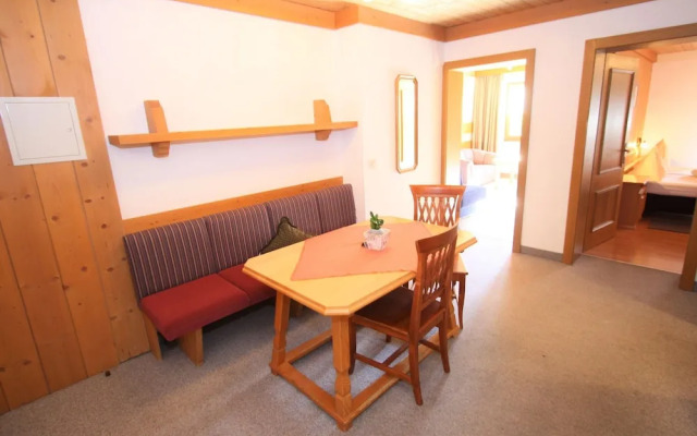 Peaceful Apartment in Hinterglemm With Camping Cot