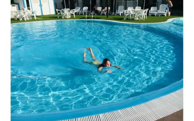 Dorado 8P