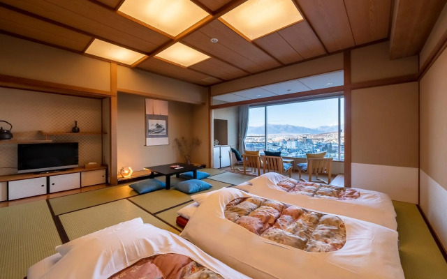 onsen hotel Omoto