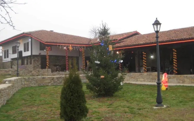 Beeva House