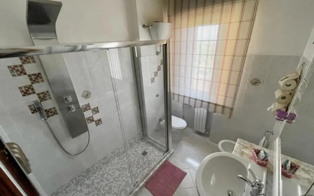 Lalu's B&B