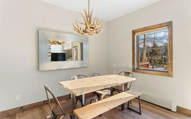 101 Tall Pines