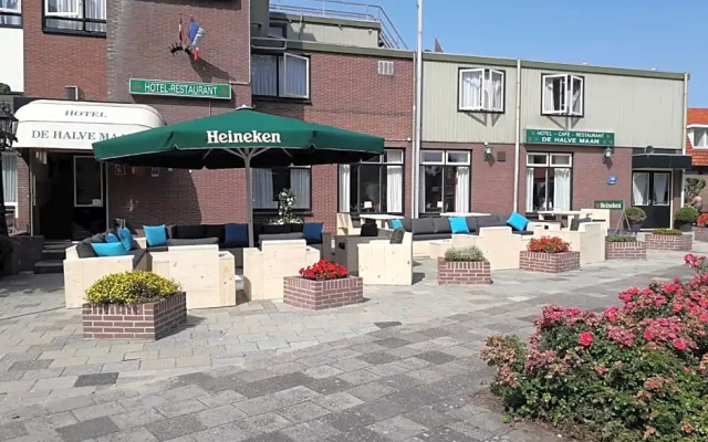De Halve Maan