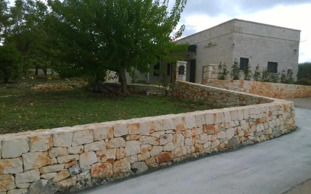 Villetta in pietra