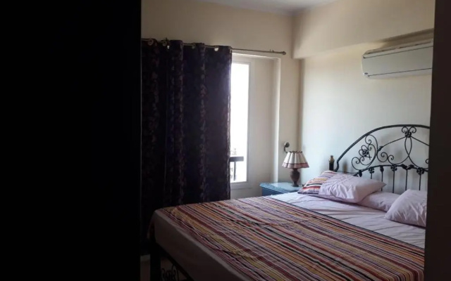 Marina Wadi Degla Villa Duplex 4 Bedrooms
