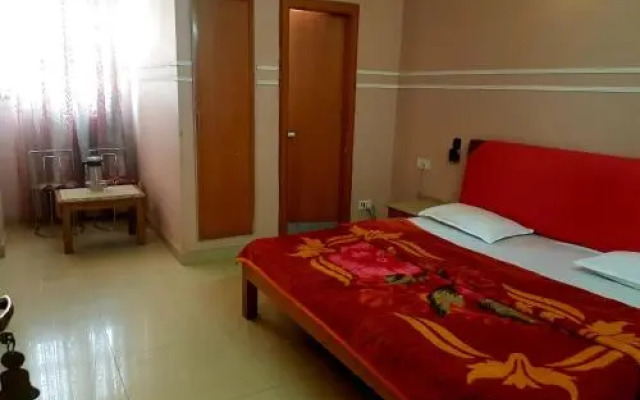 Hotel Queen