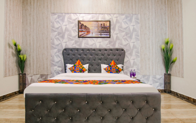 FabHotel Sky Lark Farm
