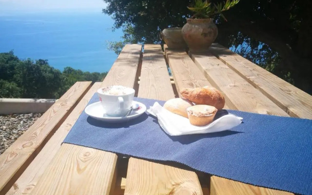 Tra Montagne e Mare