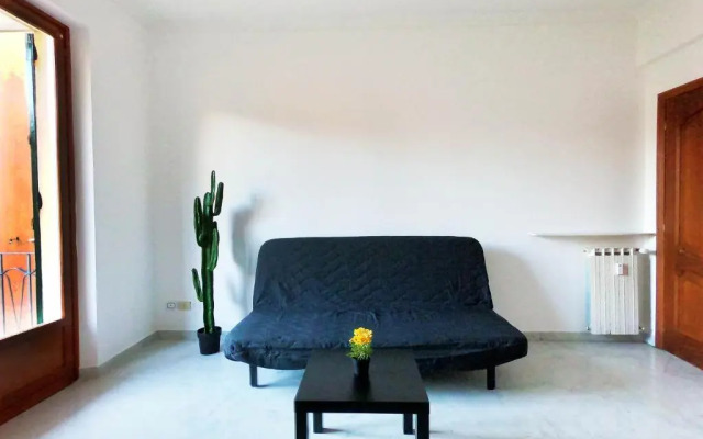DeGeneys54(vicino Gaslini zona Quarto)
