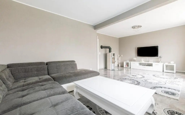 Id 4764 Private House