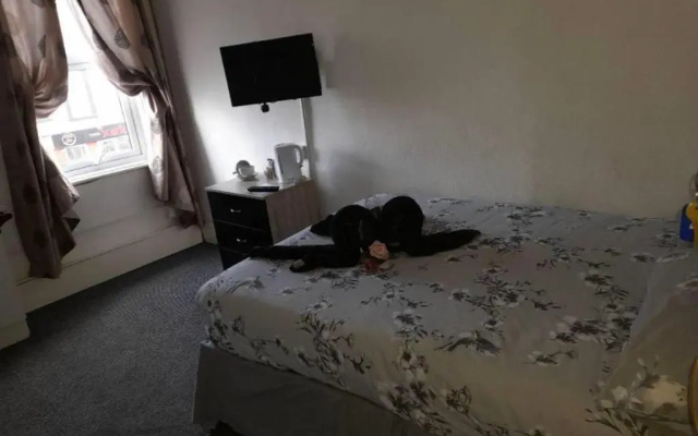 Athol Hotel