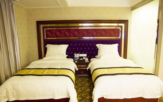 Victoria Hotel