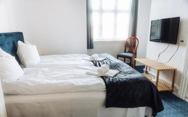 Hotel Lidenlund ved Gitte Bitsch