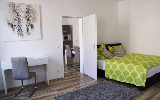 CheckVienna – Apartment Huglgasse