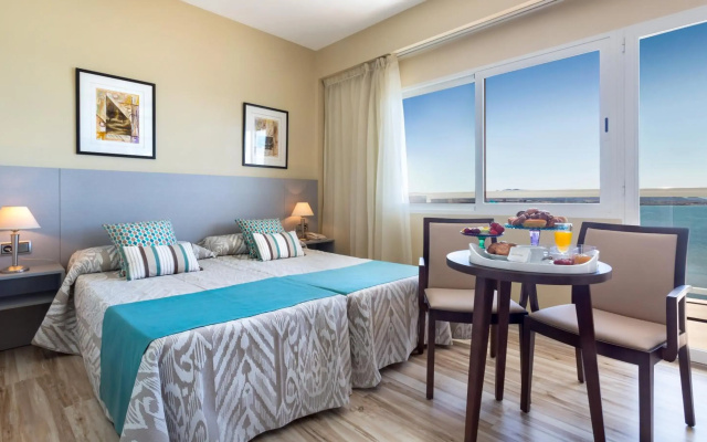 Hotel Izán Cavanna