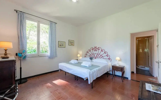 Middle Apartment Vernazza