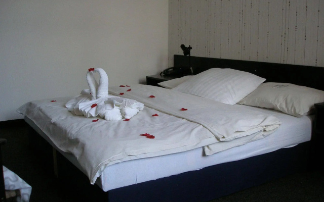 Hotel Pyramida