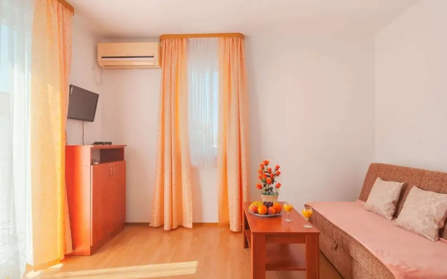 Apartments Island Beat - Two Bedroom Apartment With Balcony