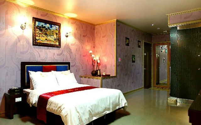 Sol Motel