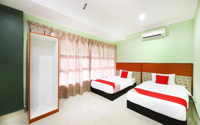 OYO 720 Corridor Hotel 2