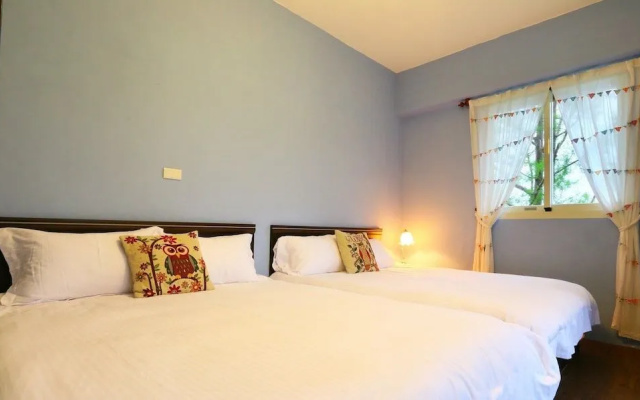 Aqua B&B