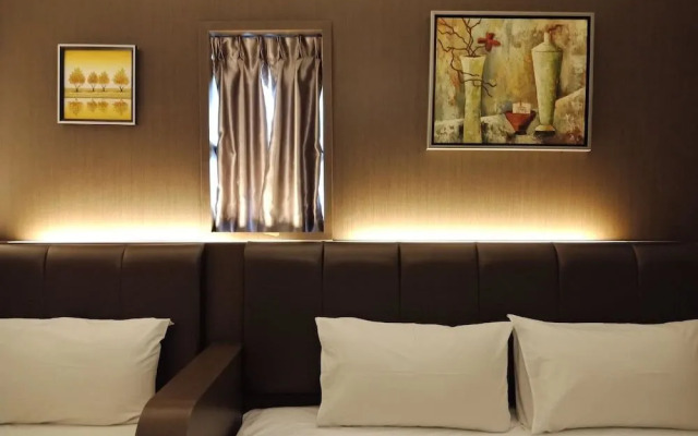 Hotel Zamburger Laurence Melaka (Marina Well)