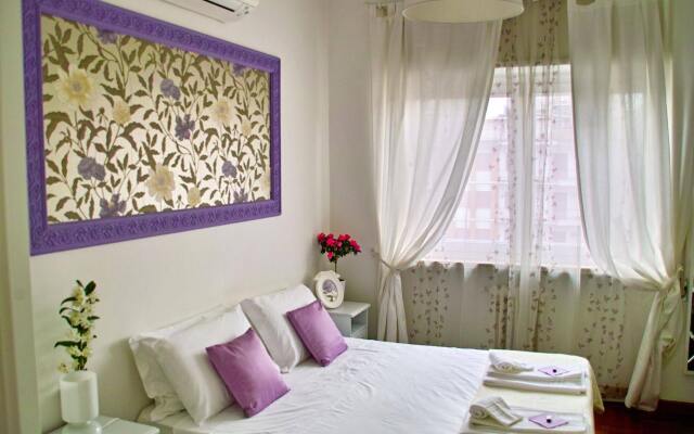 Отель Rome & Suites комната для гостей