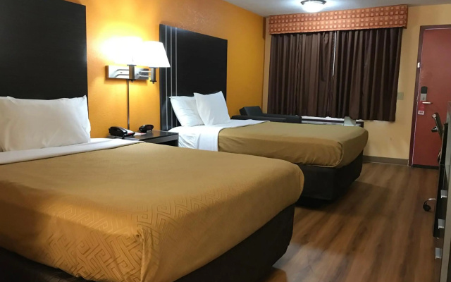 Econo Lodge Purcell