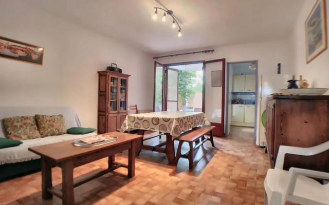 Appartement Saintes-Maries-de-la-Mer, 2 pièces, 4 personnes - FR-1-475-25