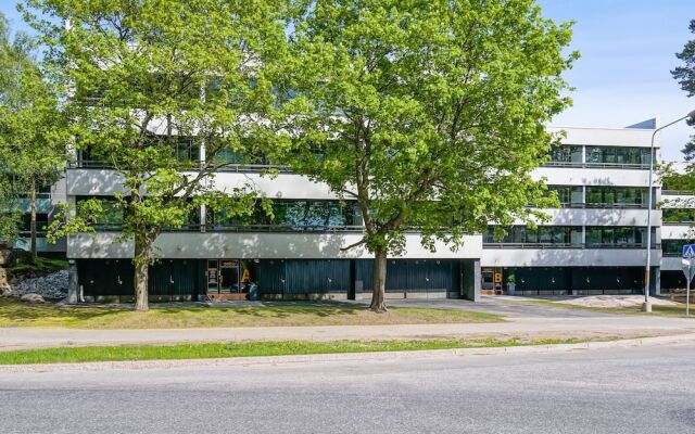 Апартаменты Forenom Serviced Apartments Espoo Tapiola вид на фасад