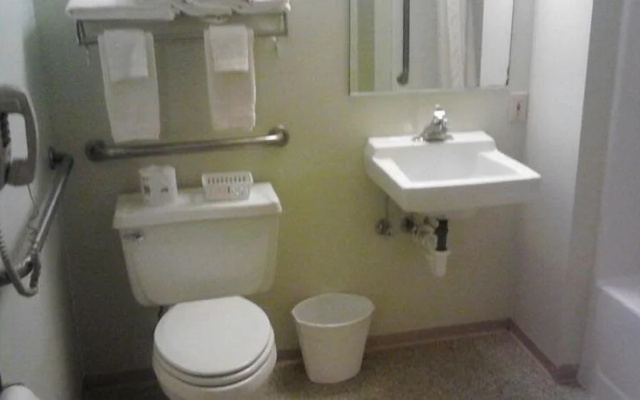 Rodeway Inn