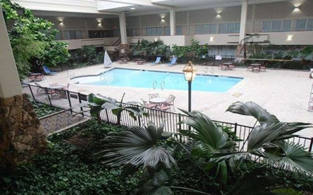 Hotel Ava