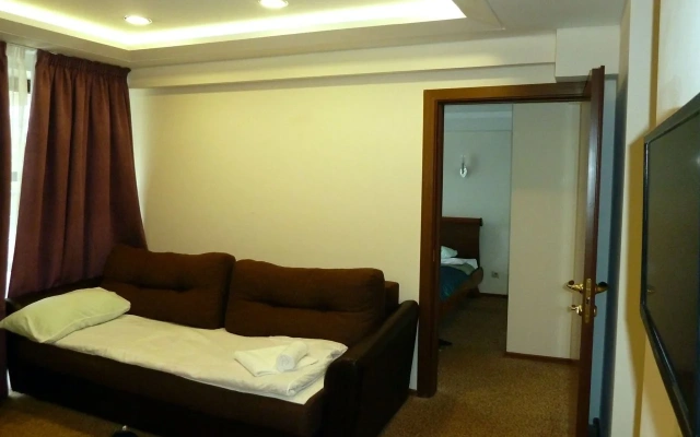 Dream Hotel