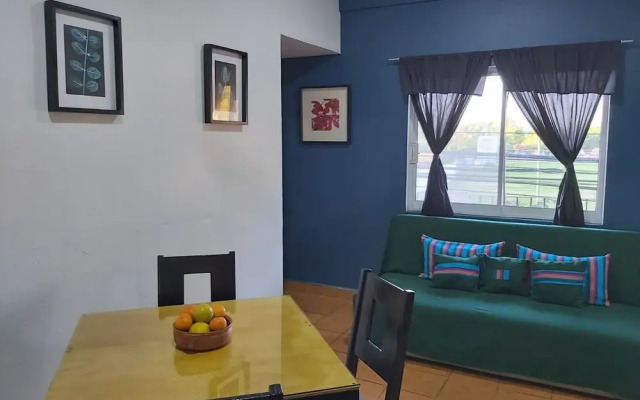 Marcelos Place B11 Cozy Dowtown Apartmen