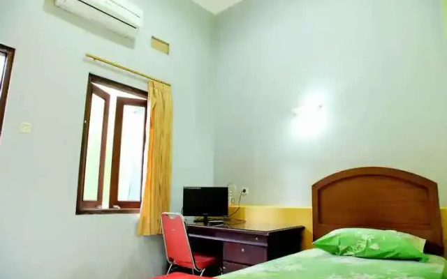 Wisma Hargo Srondol Kulon
