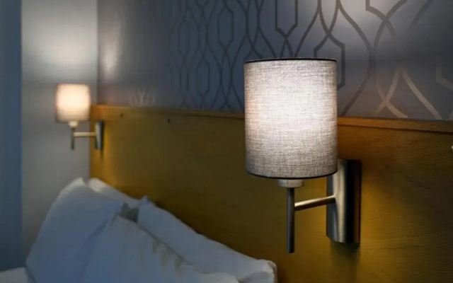 Corner House Hotel