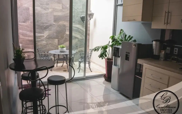 Hotel Casa Blanca & Suites