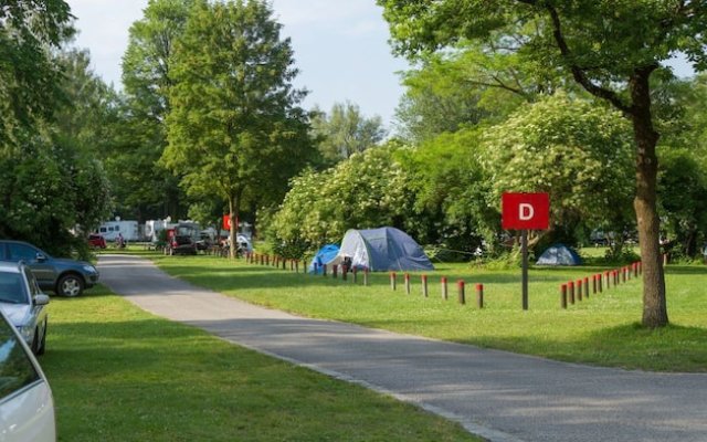 Munich Camping Glamping and Dorms 2