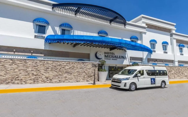 Hotel Mesaluna Short & Long Stay