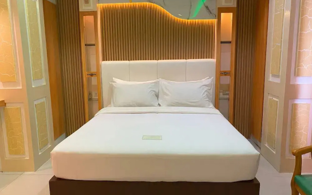 LM Metro Hotel