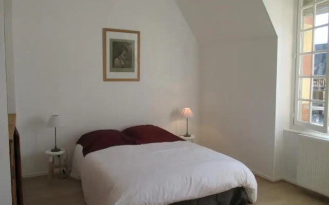 Appartement Trévol, 4 pièces, 6 personnes - FR-1-489-73