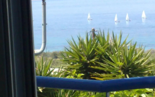 Asterias Apartments