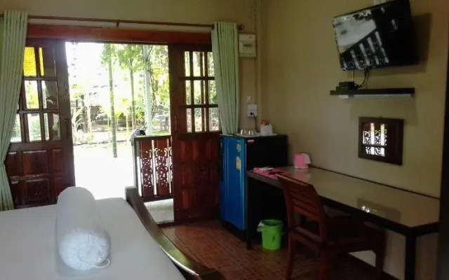 Ban Kaow Resort