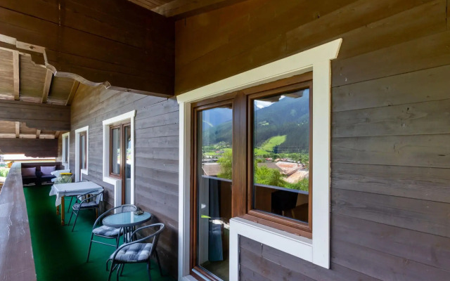 Beautiful Apartment in Salzburg With Balcony