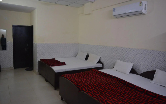 Shubham Hotel