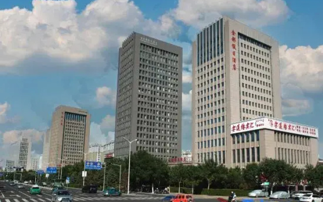 Chifeng Jindu Holiday Hotel (Wanda Plaza)