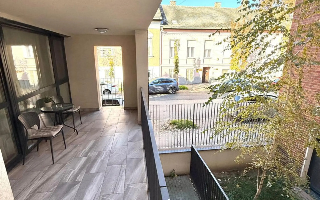 SunSuite Szeged