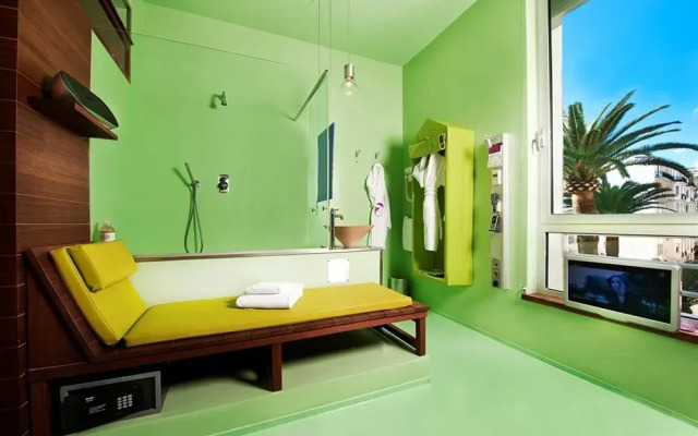 Hi Hôtel