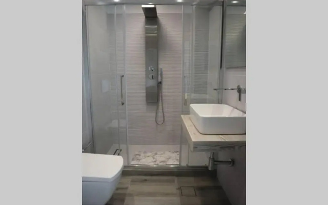 360° View Suites Tan
