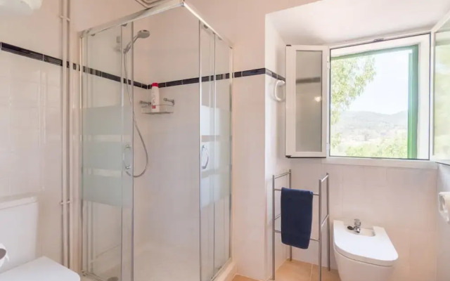 Charming Country House in Esporlas